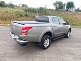 MITSUBISHI - L200 TRITON - 2017/2018 - Prata - R$ 150.000,00
