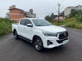 TOYOTA - HILUX - 2018/2019 - Branca - R$ 195.000,00